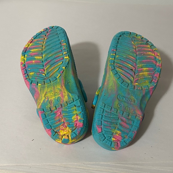 CROCS Kids' Color Splash Clogs size 11 - Picture 5 of 6